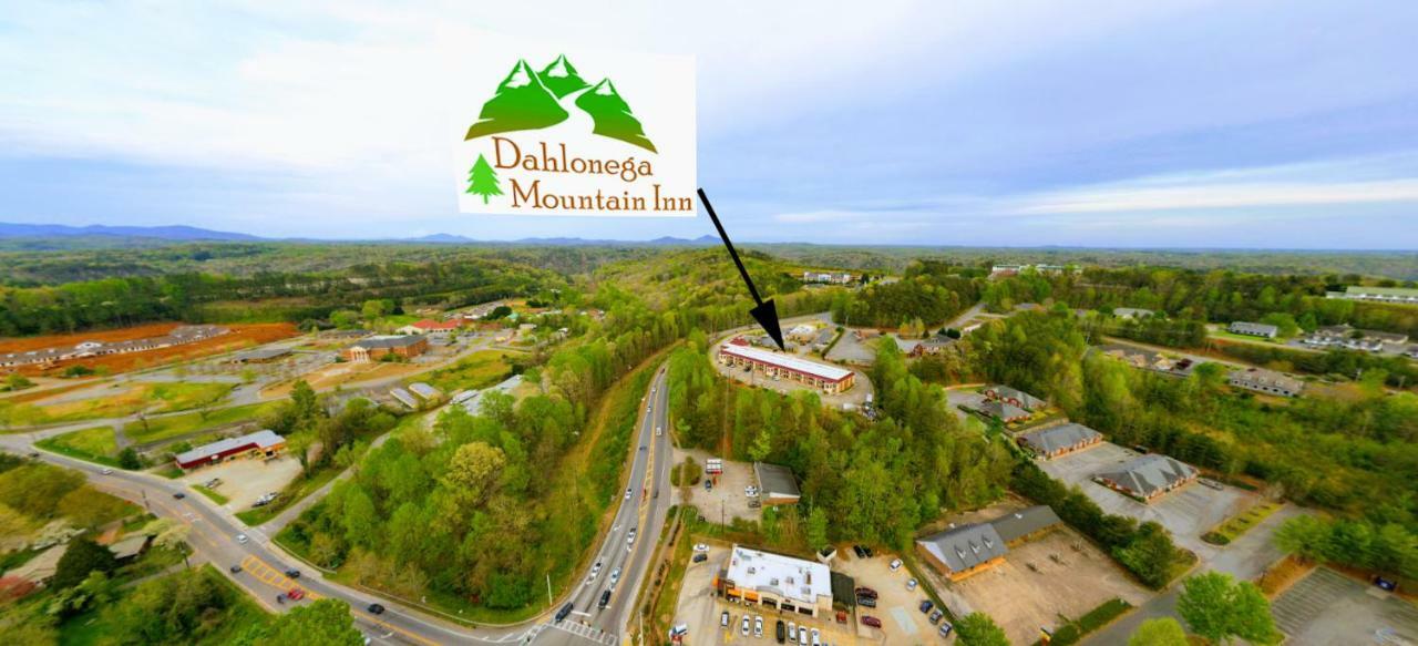 Dahlonega Mountain Inn エクステリア 写真